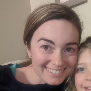 Meet your Posher, Hilary